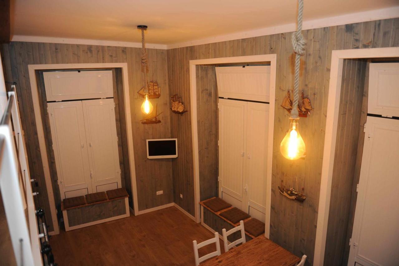 The Boat Apartamento Tematico เซชาล ภายนอก รูปภาพ